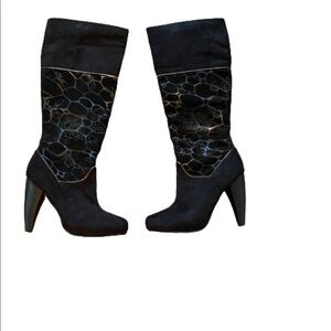 Wild Rose faux suede gold floral heeled boots size 7